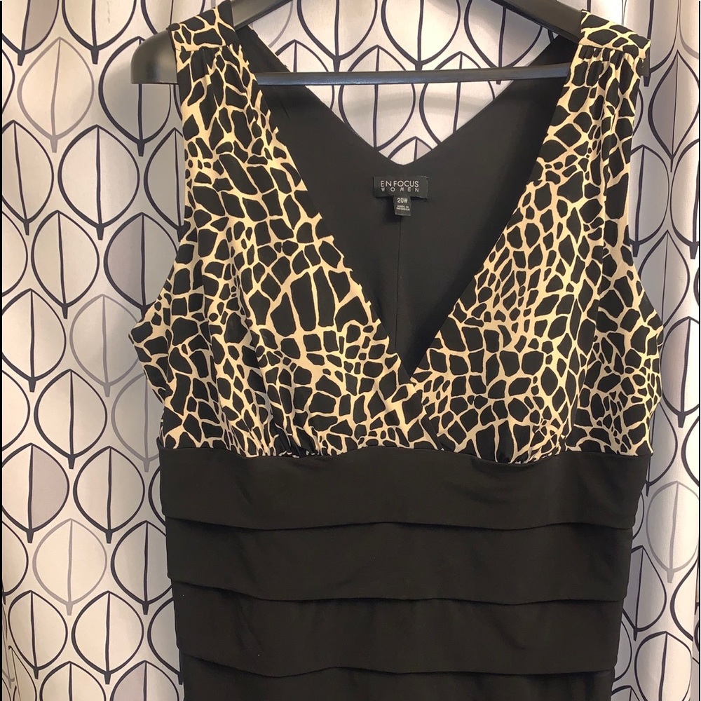 Enfocus Studio Cream and Black Dress